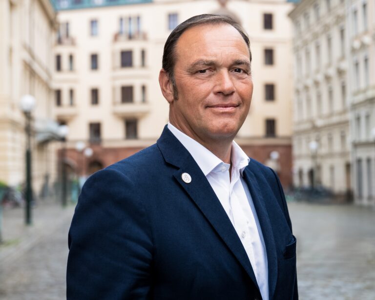 Porträtt Fredrik Hillelson Novare