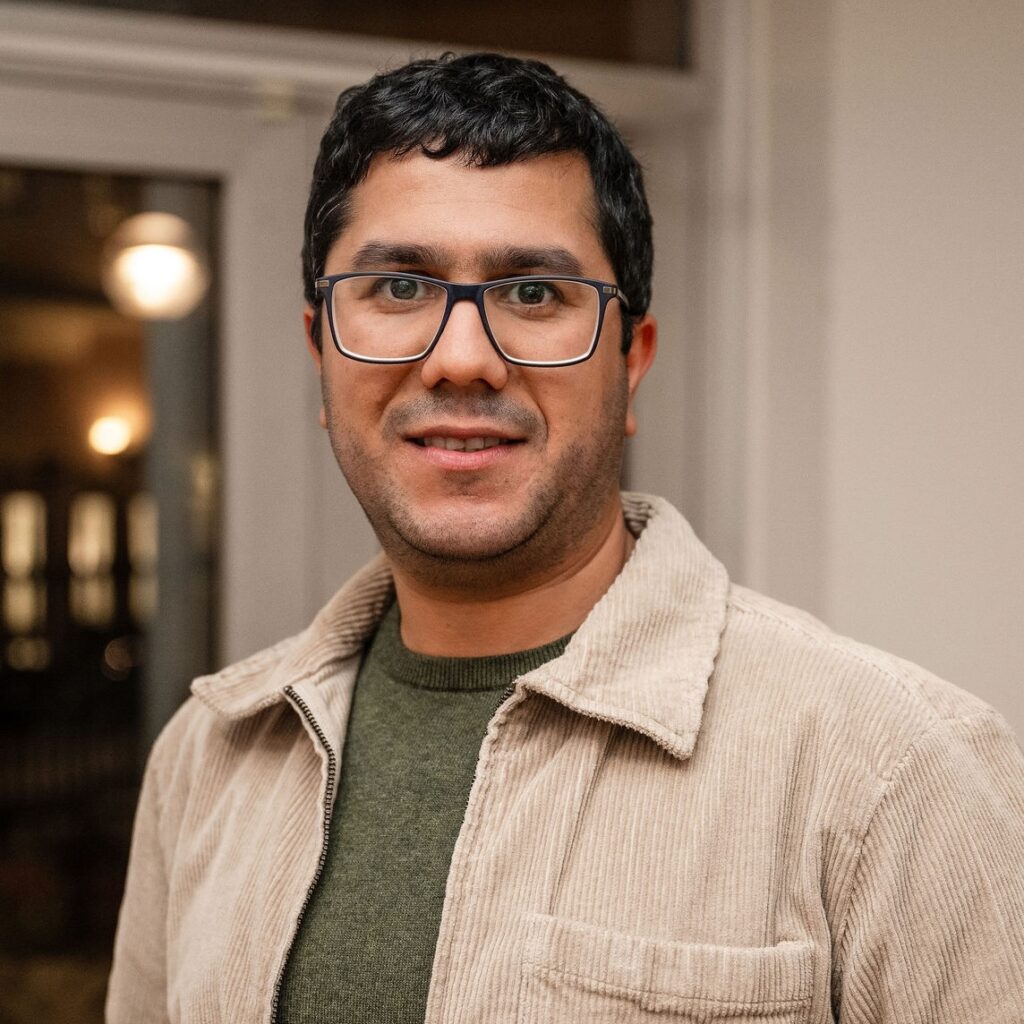 Porträtt av Faraz, alumn Novare Learn to Lead