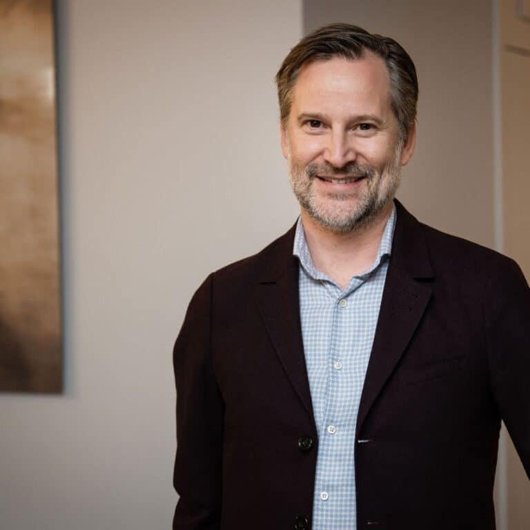 porträtt john andersson alumn Novare