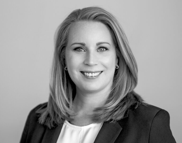 Porträtt på Annie Lööf, senior rådgivare Novare Advisory