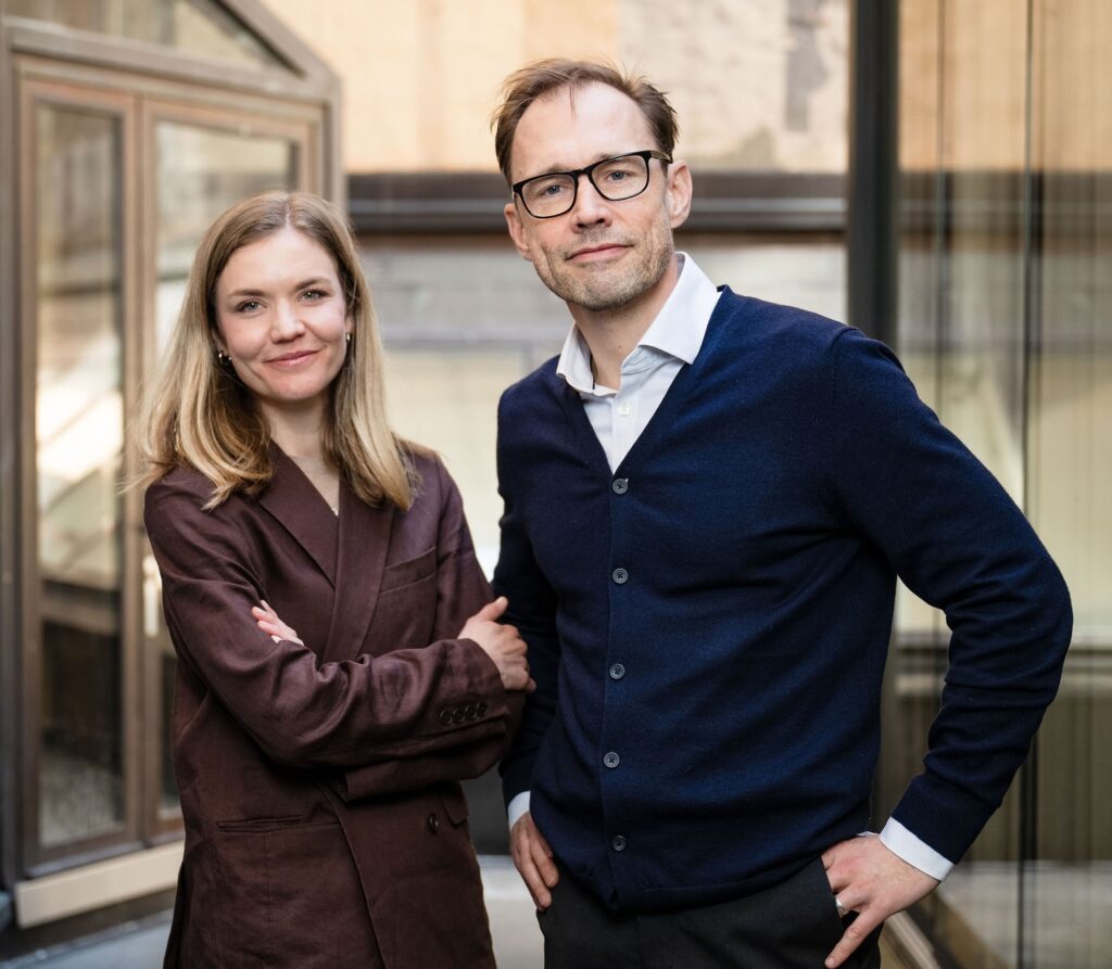 Porträtt på Sarah Scheller och Anderas Lökken från Novare